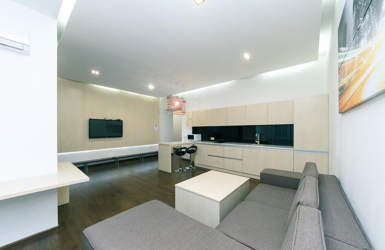Kreschatik 21 With Terrace 2Br Киев Экстерьер фото